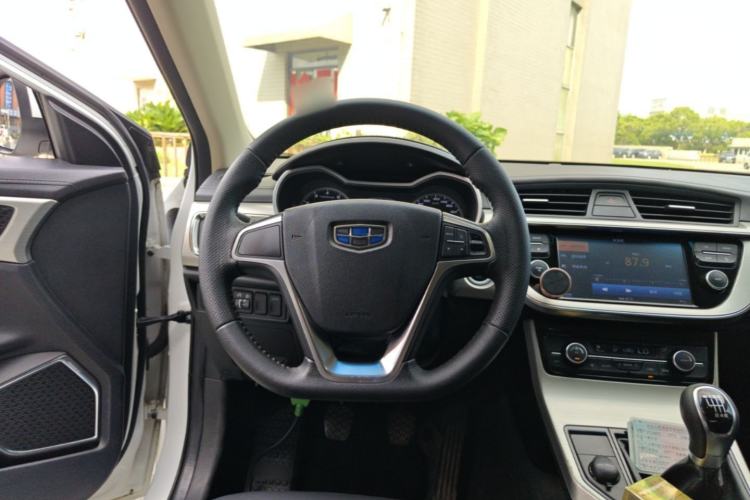 Used Geely Auto Emgrand GL 2017 1.3T Manual Elite Model Steering Wheel