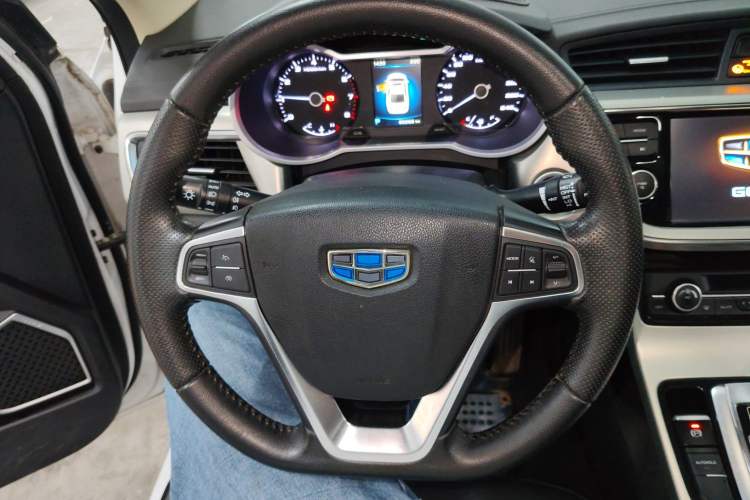Used Geely Auto Emgrand GL 2017 1.3T DCT Elite Model Steering Wheel