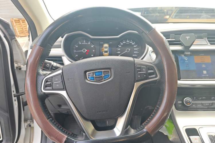 Used Geely Auto Emgrand GL 2017 1.3T DCT Elite Model Steering Wheel