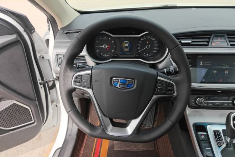 Used Geely Auto Emgrand GL 2017 1.8L DCT Elite Model Steering Wheel