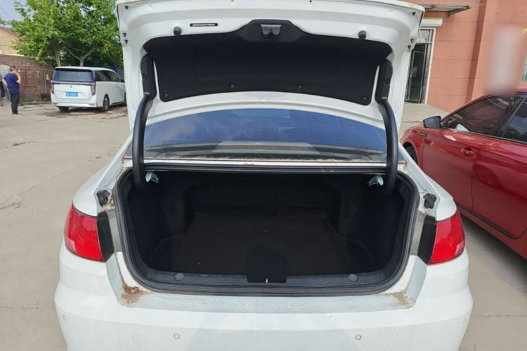 Used Geely Auto Emgrand GL 2017 1.3T DCT Elite Model Trunk