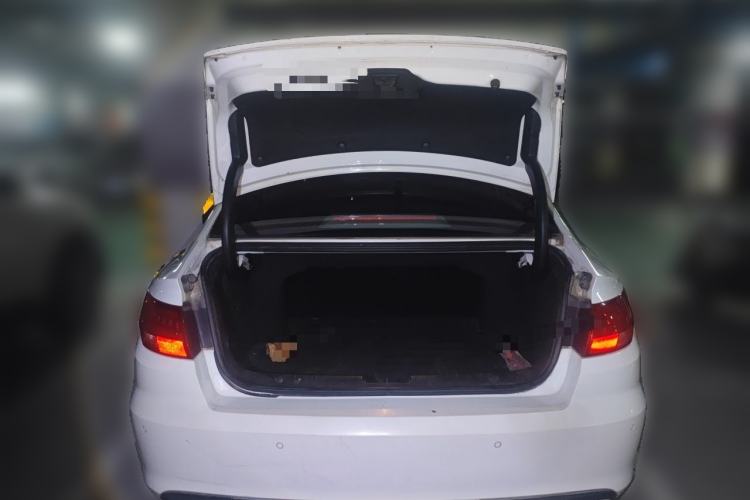 Used Geely Auto Emgrand GL 2017 1.3T DCT Elite Model Trunk
