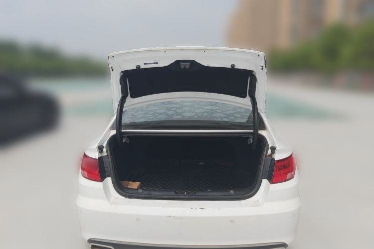 Used Geely Auto Emgrand GL 2017 1.8L DCT Elite Model Trunk