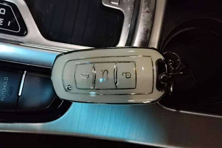 Used Geely Auto Emgrand GL 2017 1.3T DCT Elite Model Vehicle Key