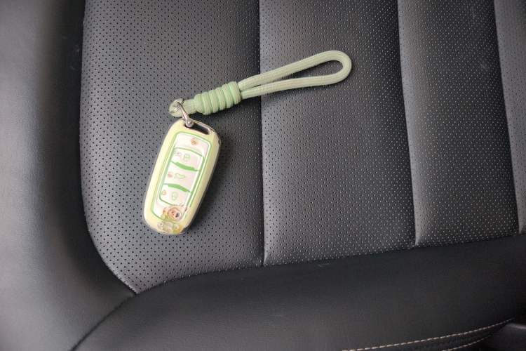 Used Geely Auto Emgrand GL 2017 1.3T DCT Elite Model Vehicle Key