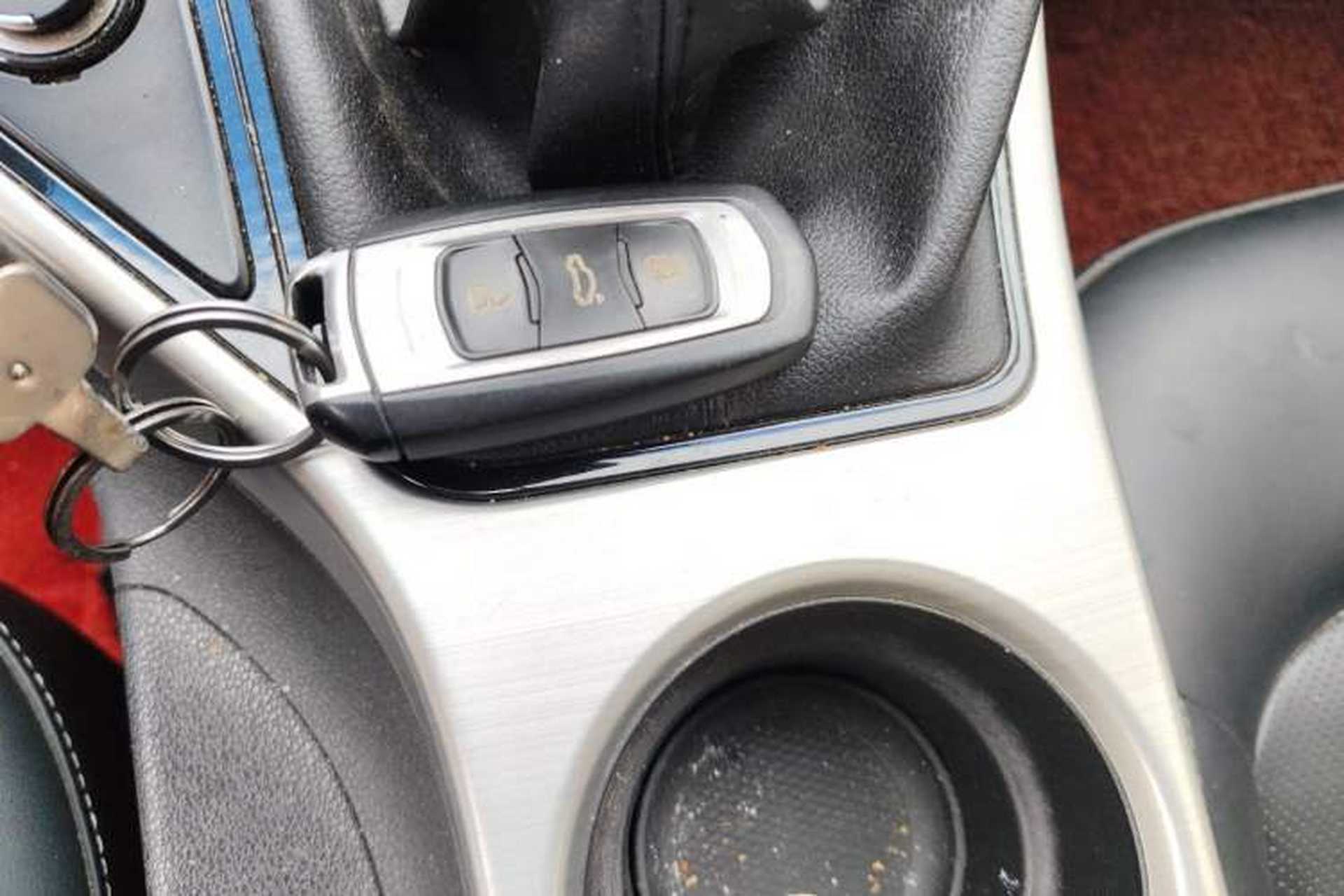 Used Geely Auto Emgrand GL 2017 1.8L Manual Elite Model Vehicle Key