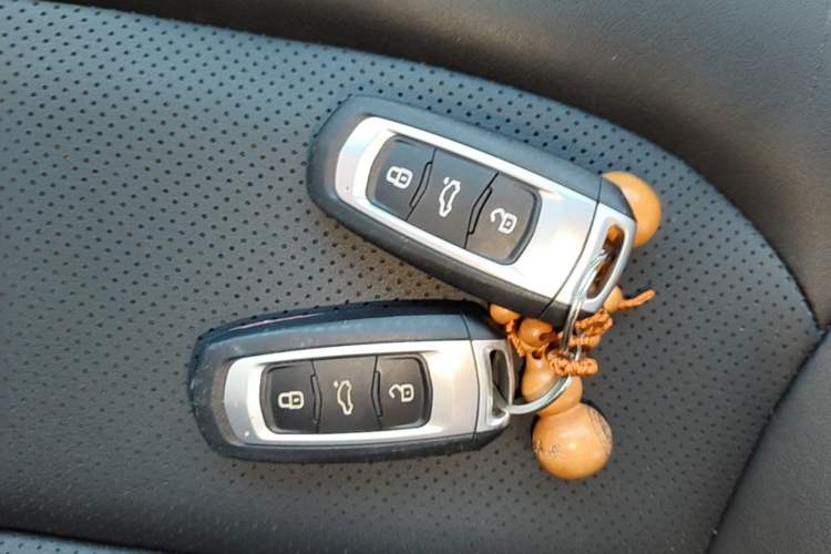 Used Geely Auto Emgrand GL 2017 1.3T Manual Elite Model Vehicle Key