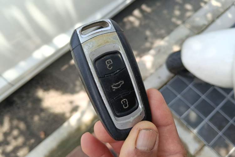 Used Geely Auto Emgrand GL 2017 1.8L DCT Elite Model Vehicle Key