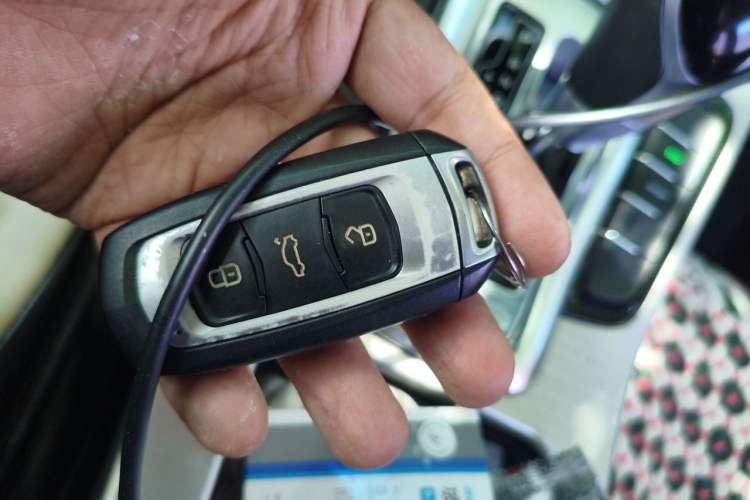 Used Geely Auto Emgrand GL 2017 1.8L DCT Elite Model Vehicle Key