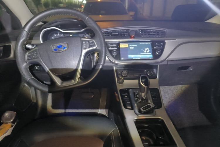 Used Geely Auto Emgrand GL 2017 1.3T DCT Luxury Model Center Console