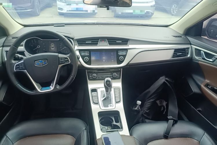 Used Geely Auto Emgrand GL 2017 1.3T DCT Luxury Model Center Console