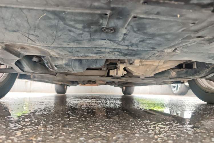 Used Geely Auto Emgrand GL 2017 1.8L Manual Elite Model Chassis Front