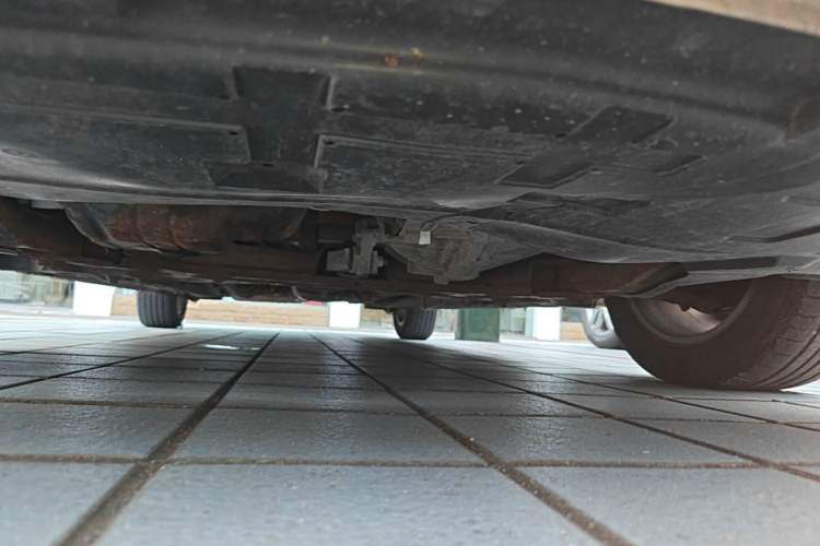 Used Geely Auto Emgrand GL 2017 1.8L Manual Entry-Level Model Chassis Front