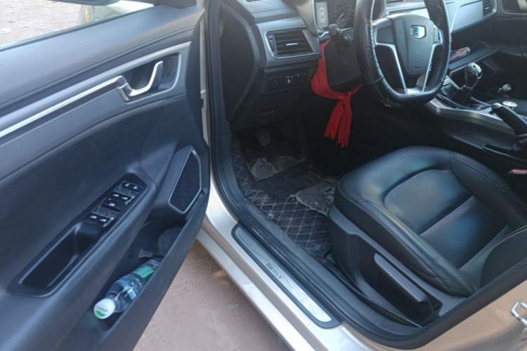 Used Geely Auto Emgrand GL 2017 1.8L Manual Elite Model Driver Seat