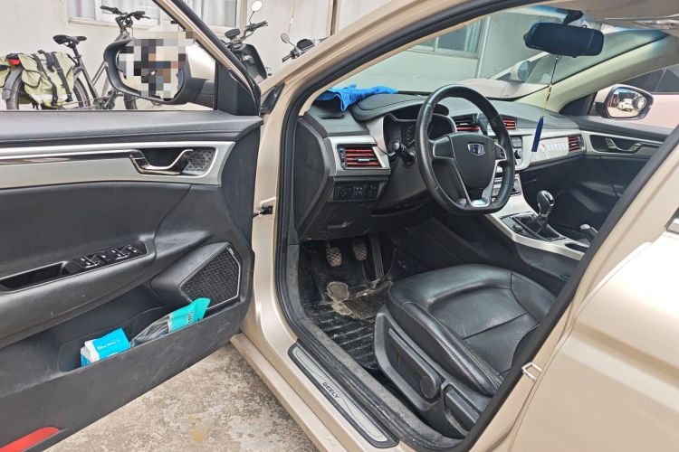 Used Geely Auto Emgrand GL 2017 1.8L Manual Elite Model Driver Seat
