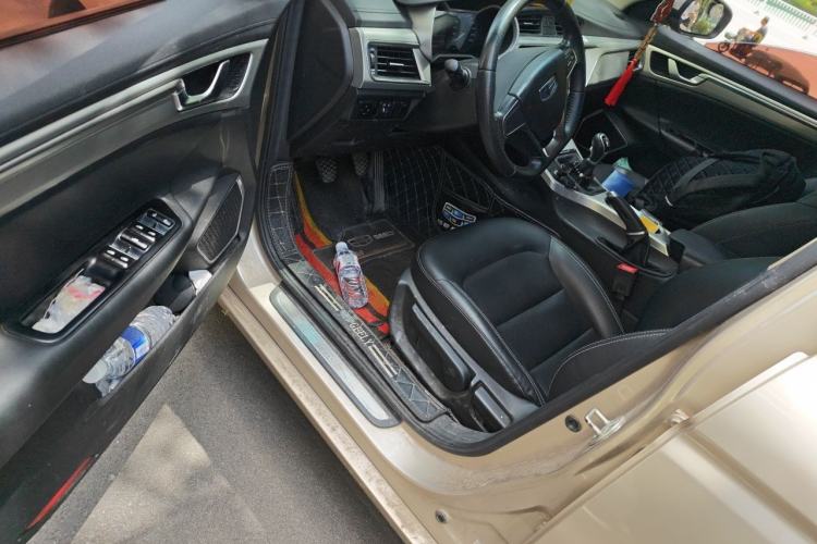 Used Geely Auto Emgrand GL 2017 1.8L Manual Elite Model Driver Seat