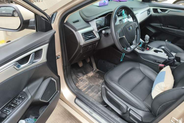 Used Geely Auto Emgrand GL 2017 1.8L Manual Elite Model Driver Seat