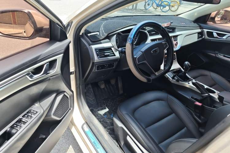Used Geely Auto Emgrand GL 2017 1.8L Manual Elite Model Driver Seat
