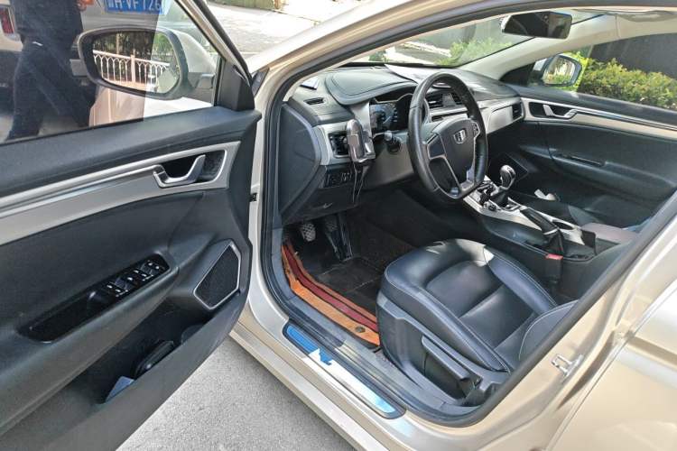 Used Geely Auto Emgrand GL 2017 1.8L Manual Elite Model Driver Seat