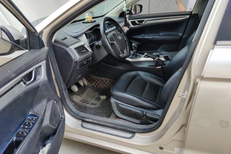 Used Geely Auto Emgrand GL 2017 1.3T Manual Elite Model Driver Seat