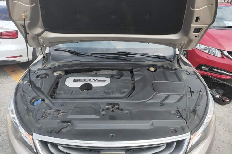 Used Geely Auto Emgrand GL 2017 1.8L DCT Elite Model Engine Bay