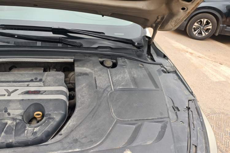 Used Geely Auto Emgrand GL 2017 1.3T DCT Luxury Model Engine Bay Left