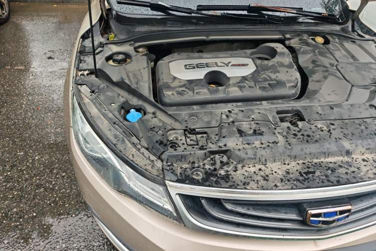 Used Geely Auto Emgrand GL 2017 1.8L Manual Elite Model Engine Bay Right