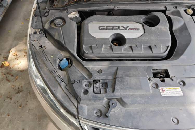 Used Geely Auto Emgrand GL 2017 1.8L Manual Elite Model Engine Bay Right
