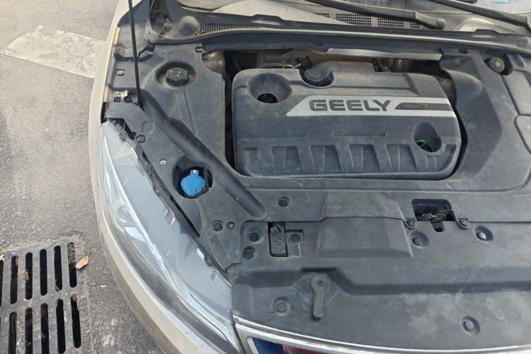 Used Geely Auto Emgrand GL 2017 1.3T Manual Elite Model Engine Bay Right