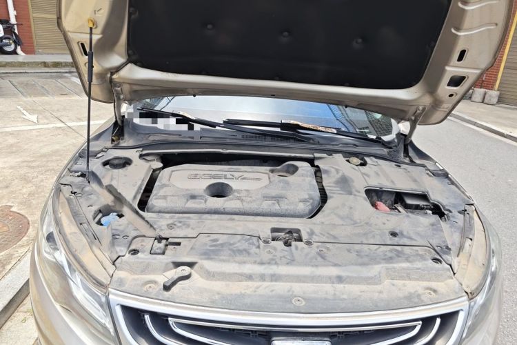 Used Geely Auto Emgrand GL 2017 1.8L Manual Elite Model Engine Bay Right
