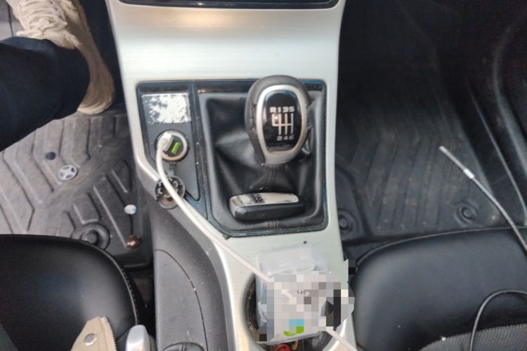 Used Geely Auto Emgrand GL 2017 1.3T Manual Elite Model Gear Lever