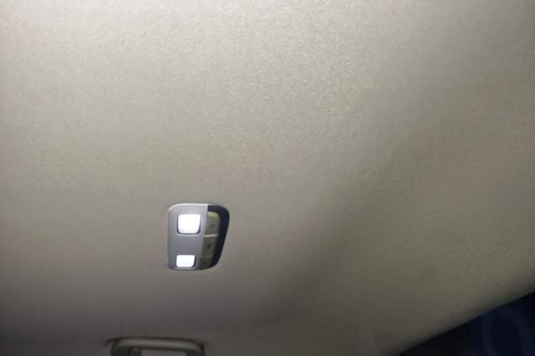 Used Geely Auto Emgrand GL 2017 1.3T DCT Elite Model Headliner