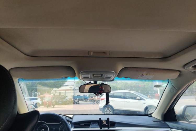 Used Geely Auto Emgrand GL 2017 1.8L Manual Elite Model Headliner