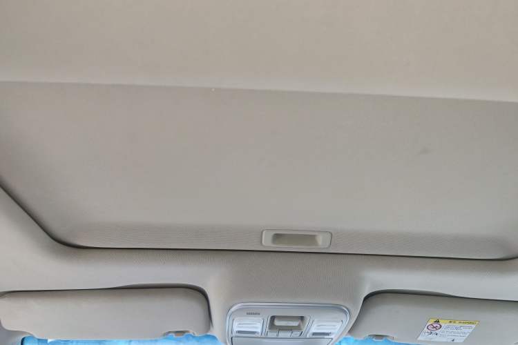 Used Geely Auto Emgrand GL 2017 1.3T DCT Luxury Model Headliner