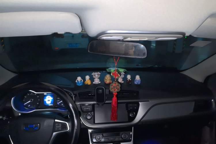 Used Geely Auto Emgrand GL 2017 1.8L DCT Elite Model Headliner