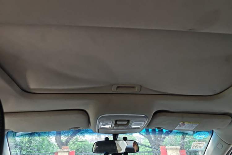 Used Geely Auto Emgrand GL 2017 1.8L Manual Elite Model Headliner