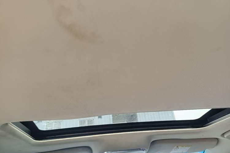 Used Geely Auto Emgrand GL 2017 1.3T DCT Luxury Model Headliner