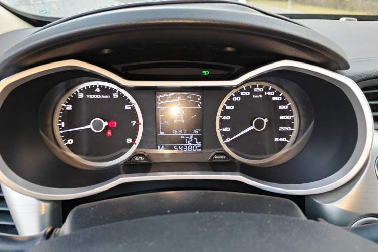 Used Geely Auto Emgrand GL 2017 1.8L Manual Elite Model Instrument Cluster