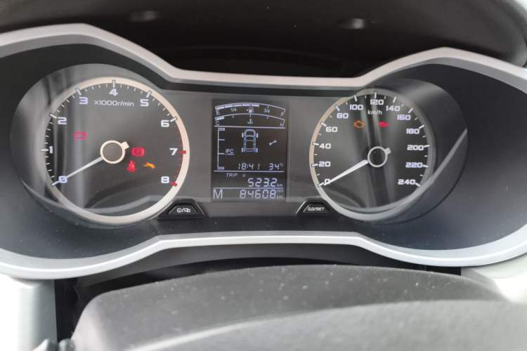Used Geely Auto Emgrand GL 2017 1.8L Manual Elite Model Instrument Cluster