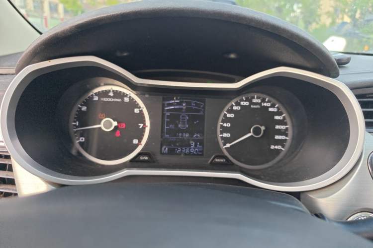 Used Geely Auto Emgrand GL 2017 1.3T Manual Elite Model Instrument Cluster