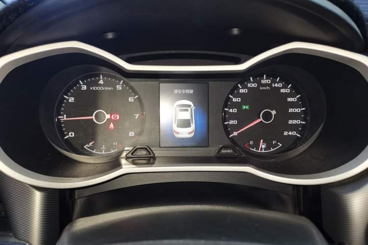 Used Geely Auto Emgrand GL 2017 1.8L Manual Elite Model Instrument Cluster