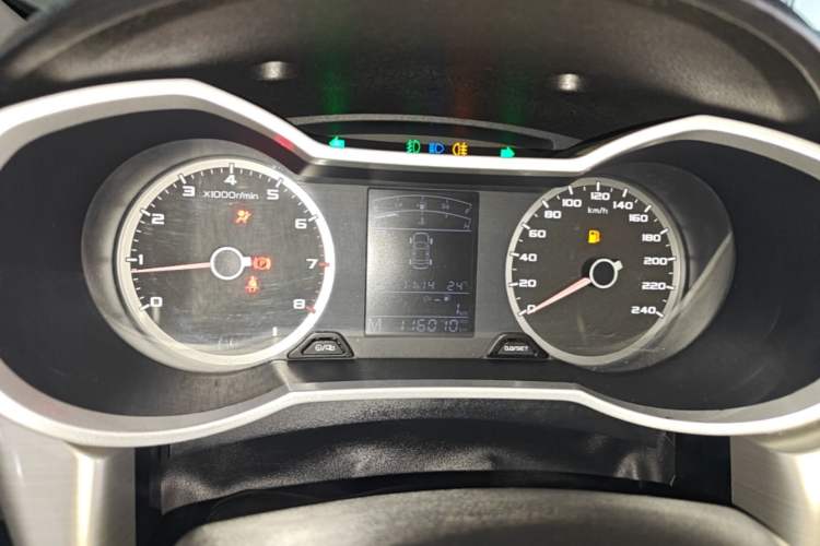 Used Geely Auto Emgrand GL 2017 1.8L Manual Elite Model Instrument Cluster