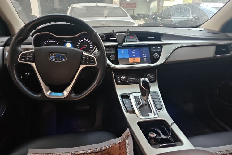 Used Geely Auto Emgrand GL 2017 1.3T DCT Luxury Model Interior 2