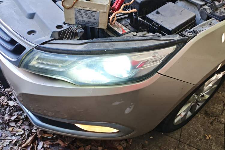 Used Geely Auto Emgrand GL 2017 1.8L Manual Elite Model Left Front Headlight