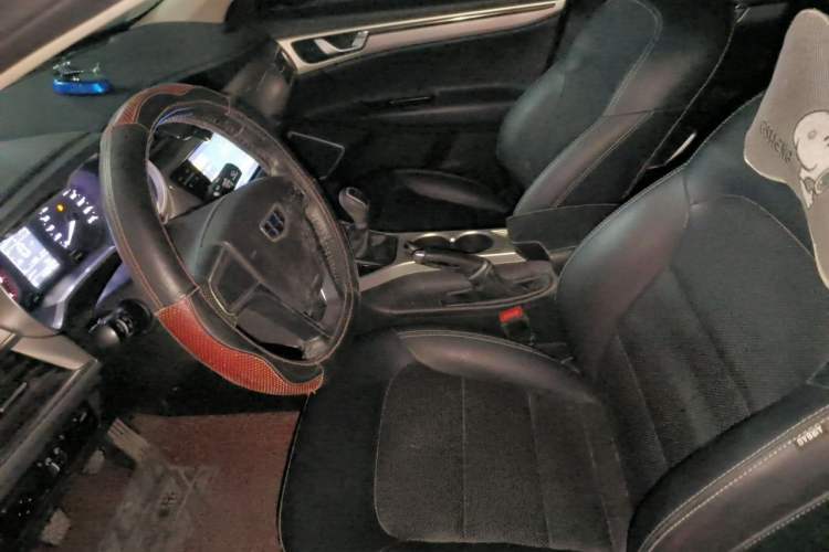 Used Geely Auto Emgrand GL 2017 1.8L Manual Elite Model Left Front Seat