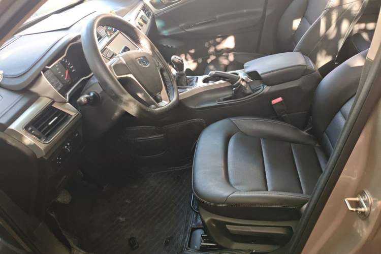 Used Geely Auto Emgrand GL 2017 1.8L Manual Elite Model Left Front Seat