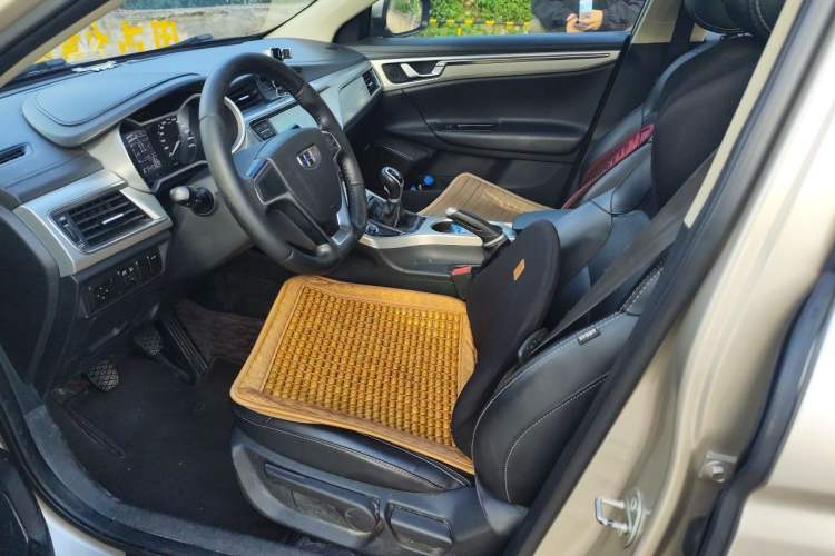 Used Geely Auto Emgrand GL 2017 1.3T Manual Elite Model Left Front Seat