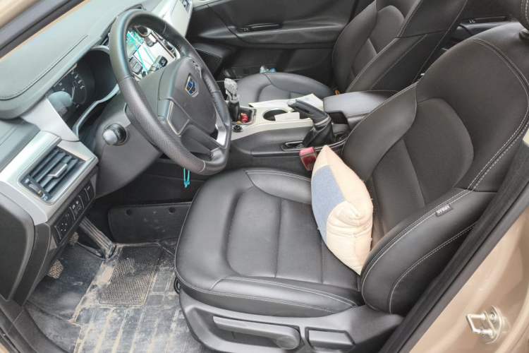 Used Geely Auto Emgrand GL 2017 1.8L Manual Elite Model Left Front Seat