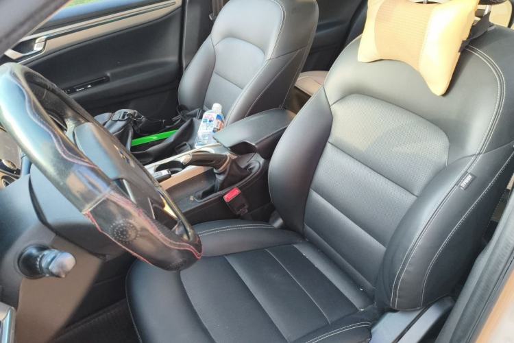 Used Geely Auto Emgrand GL 2017 1.8L Manual Elite Model Left Front Seat