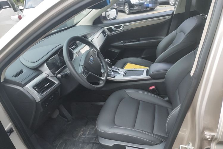 Used Geely Auto Emgrand GL 2017 1.8L DCT Elite Model Left Front Seat